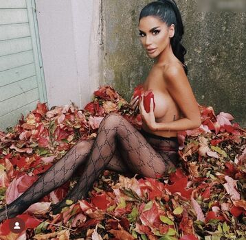 Mia Madisson