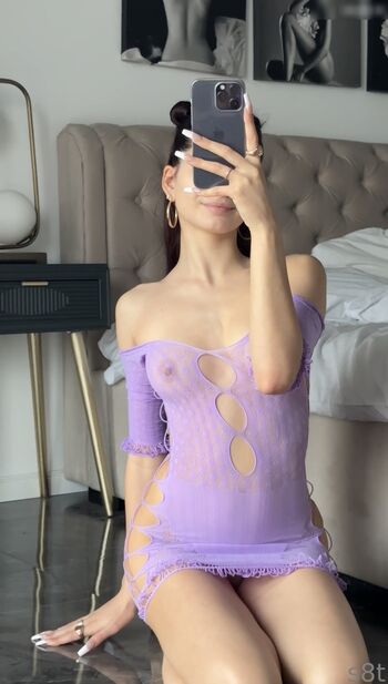 Mia Sara (mia8teen)