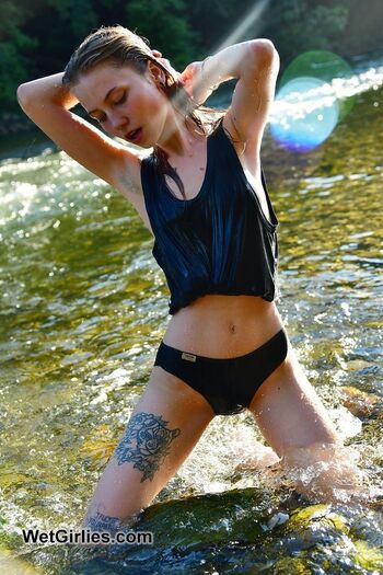 Mia Shy