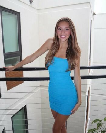 Mia Steele