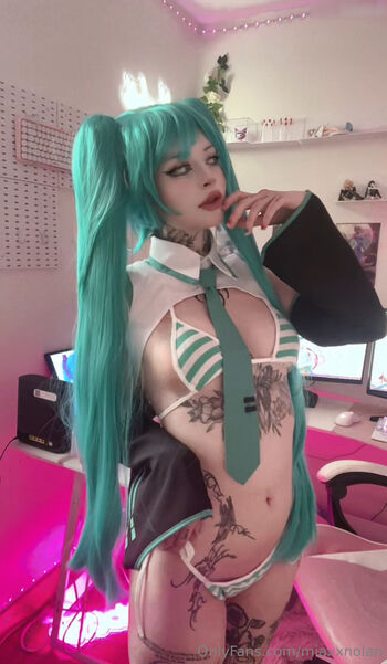 miaxxnolan