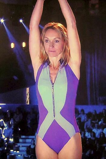 Michaela Strachan Swimming