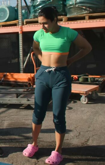 Michelle Khare