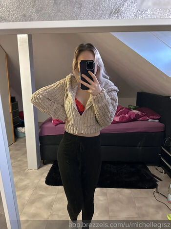 Michellegrsz / 112_michelle