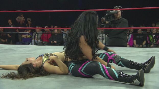 Mickie James