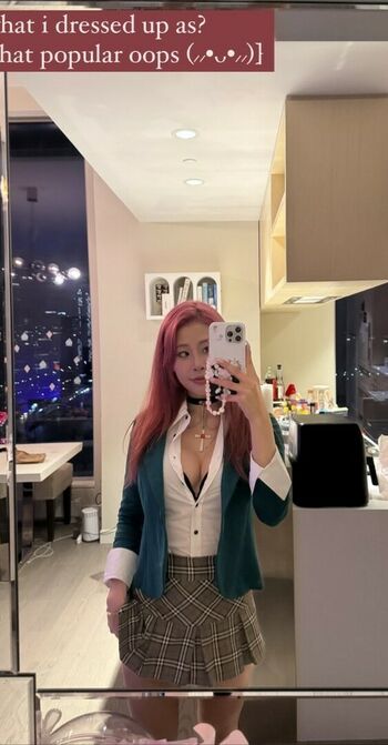 mikaberry_