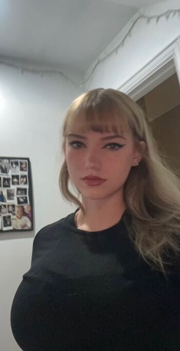 Mikahhlynn