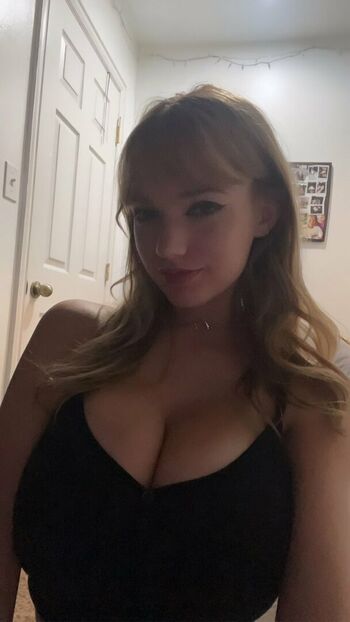 Mikahhlynn