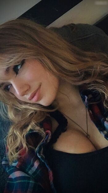 Mikahhlynn
