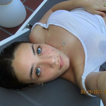 Mikaila71002
