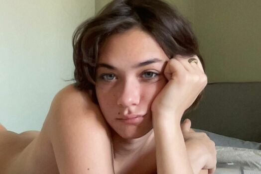 Mikaila71002