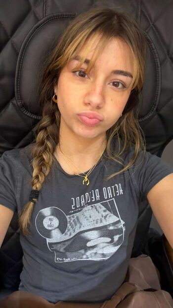 Mikayla Campinos