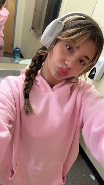 Mikayla Campinos