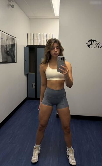 Mikayla Campinos