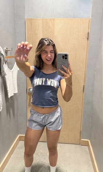 Mikayla Campinos