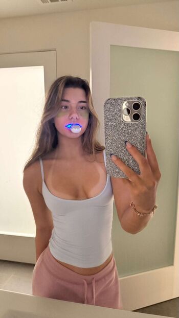 Mikayla Campinos