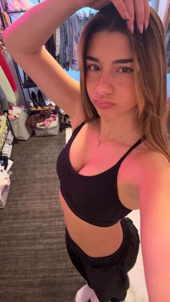 Mikayla Campinos