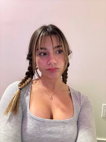 Mikayla Campinos