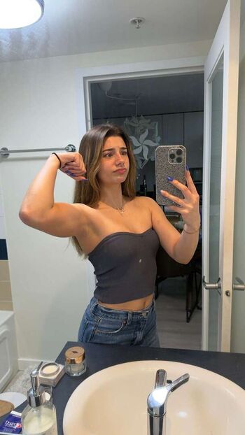Mikayla Campinos