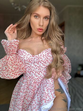 milaaa_rose
