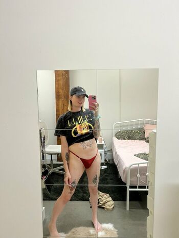 milfmoder