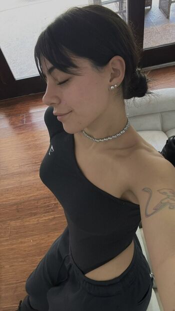 Milica_yb