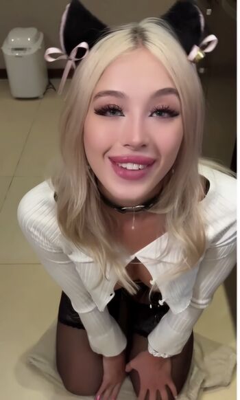 milla_snake