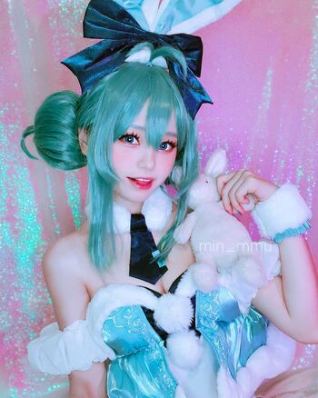 min_cosplay