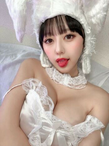 mina_pochico