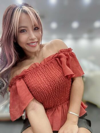 Mina Shirakawa
