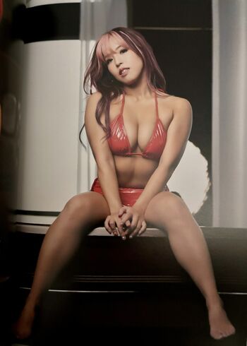 Mina Shirakawa