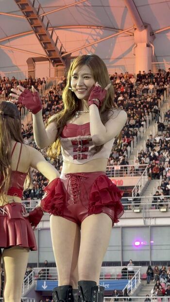Minatozaki Sana
