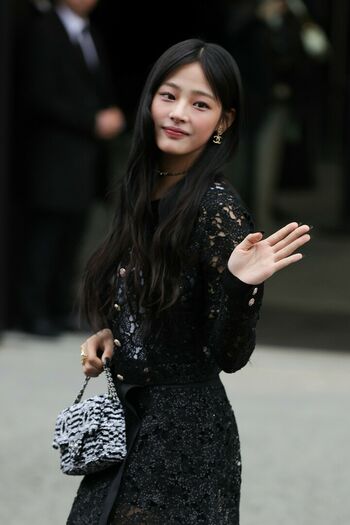 Minji