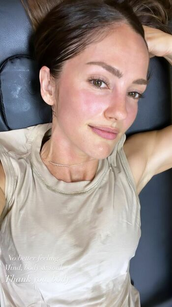 Minka Kelly