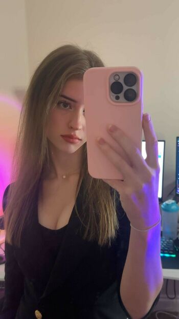 Mira.004