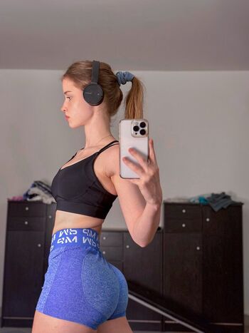 Mira.004
