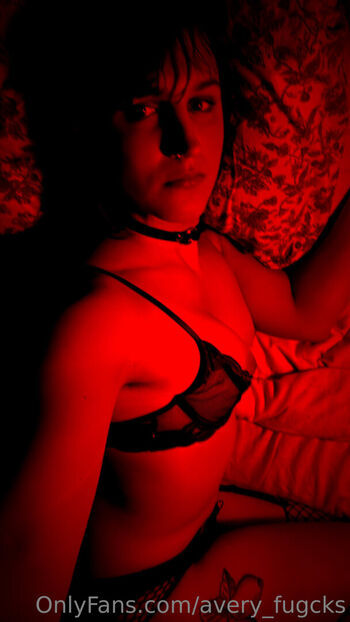 mira_blush