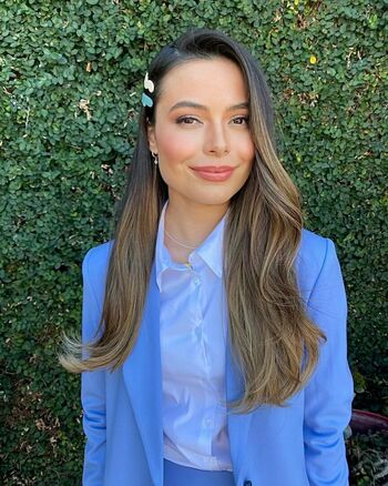 Miranda Cosgrove