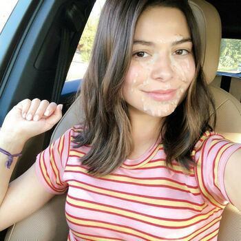 Miranda Cosgrove