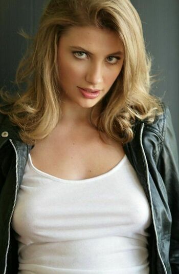 Miriam Giovanelli