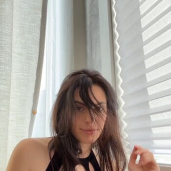 Miss Alexa Pearl