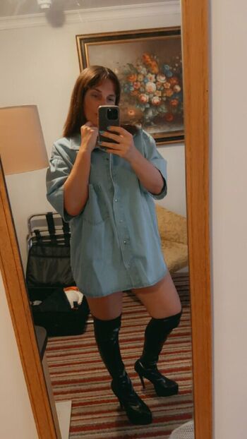 Miss L Xxx