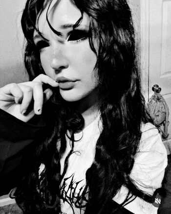 miss.molotov
