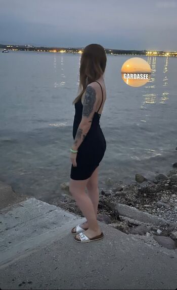 Miss Redhead