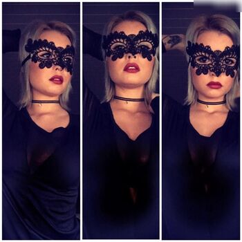 miss_secret_21