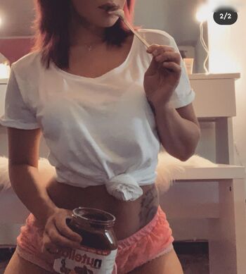 miss_secret_21