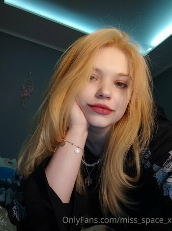 miss_space_x