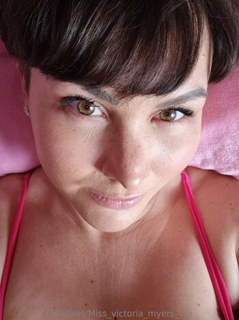miss_victoria_myers_vip