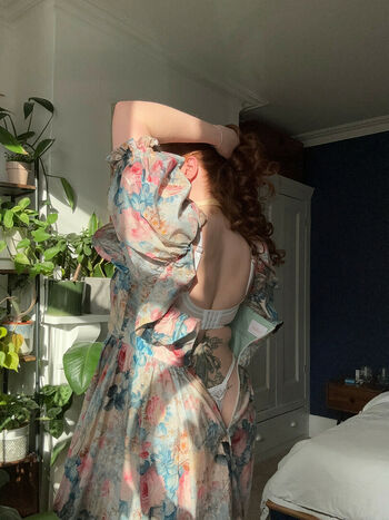 MissDeadlyRed