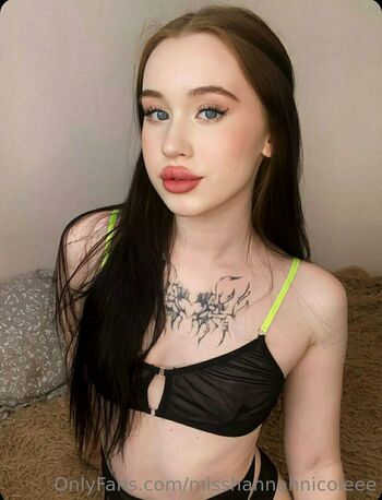 misshannahnicoleee